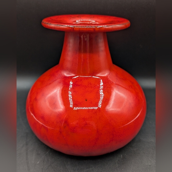 Vintage Italy Bright Red & Black Ceramic Vase, 7 In - Picture 5 of 13